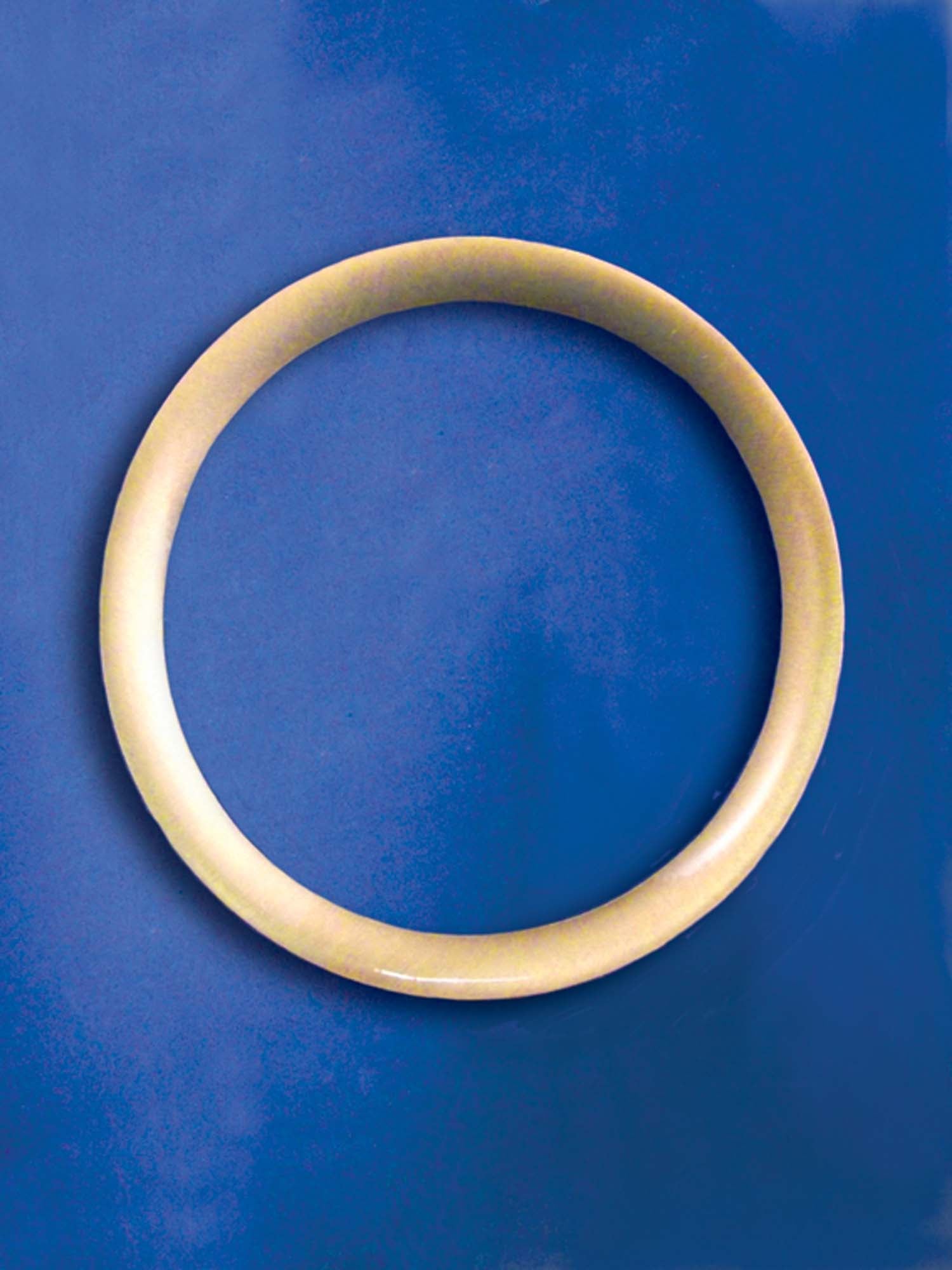 Basic Frame Round 706 - Round Frame – James Beresford & Sons